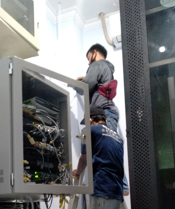 pemasangan 2 kamera tegal