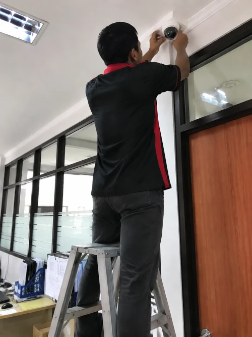 pemasangan CCTV di ruang kantor - Semarang